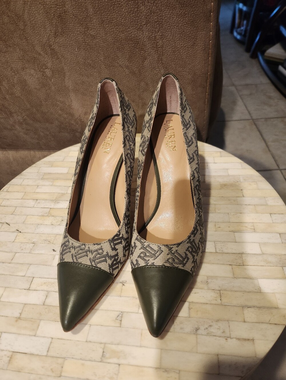 Lauren Ralph Lauren Lindella Monogram Jacquard Pump size 9 - Picture 2 of 10